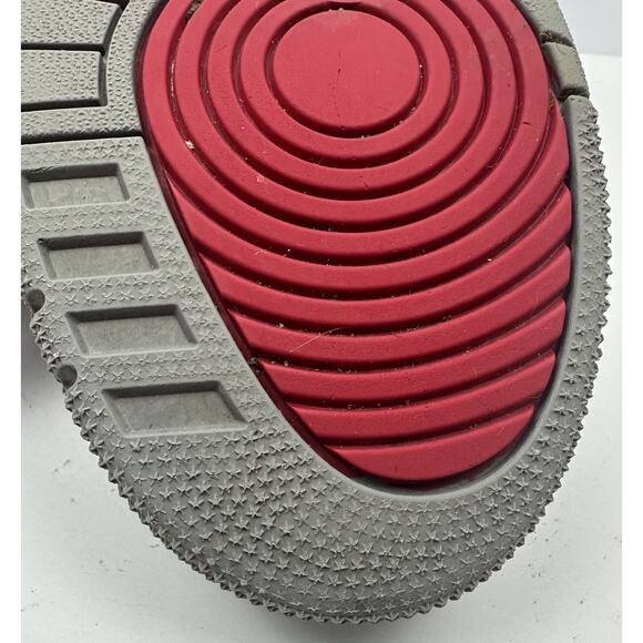 Air Jordan 3 Cardinal Red Men's Size 8.5 *Some Wear And Scuffs* - Picture 10 of 15